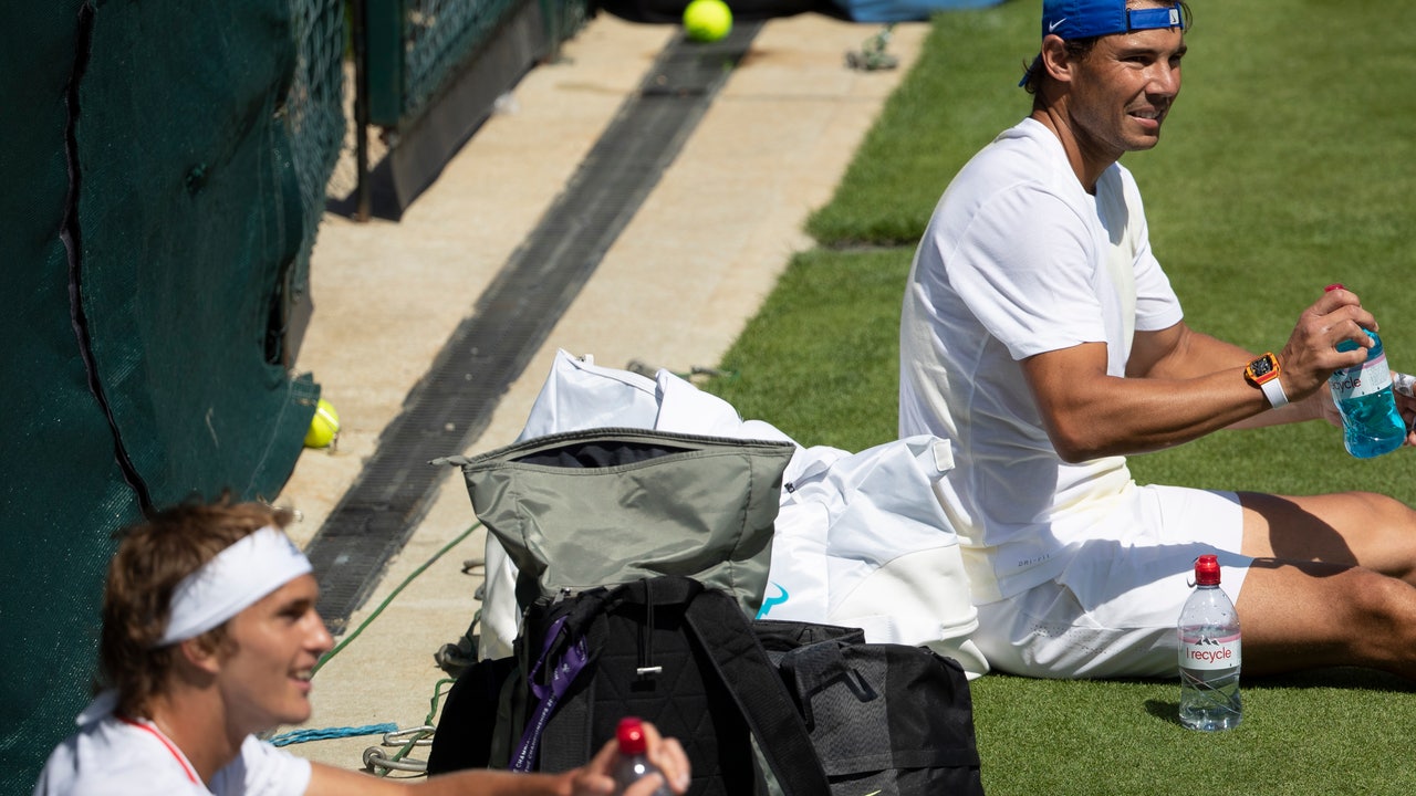 Possible Federer-Nadal Wimbledon SF; Venus faces 15-year-old